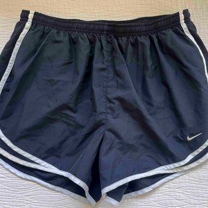 Women’s Nike Running Tempo Shorts, Dri-FIT®, Size XL